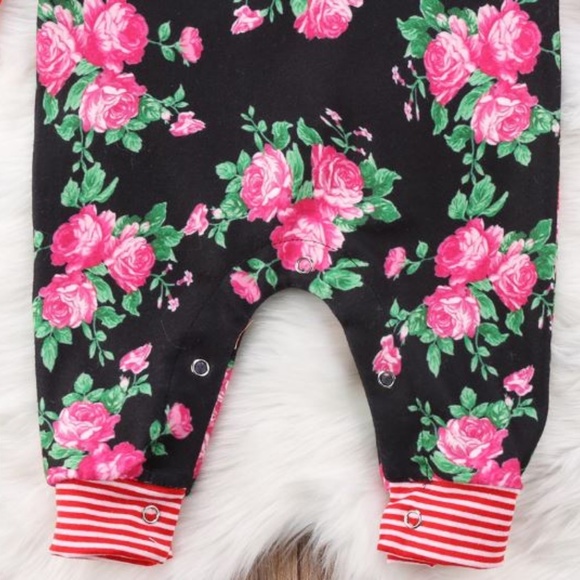 6 mo. Baby girl's long romperSOLD - Picture 6 of 7